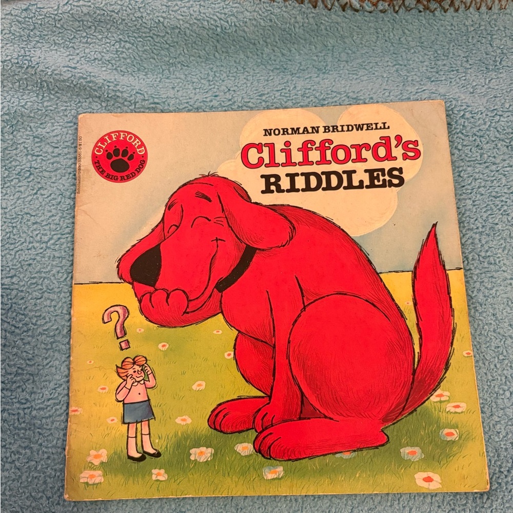 Clifford's Riddles Book by Norman Bridwell - Good Used Condition